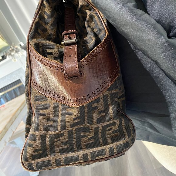 Large FENDI Zucca Canvas & Leather Chef du Jour - Picture 8 of 17